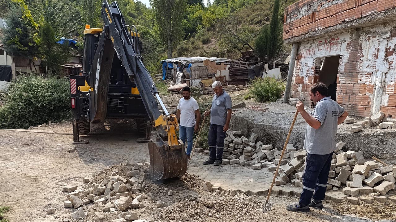 Yalova Cinarcik Belediye Bitlis Mahalle Yol Calisma (2)