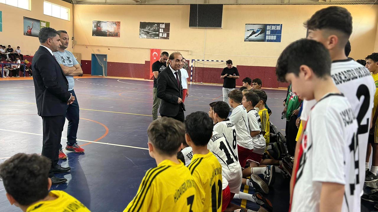 Yalova Cinarcik Ilce Milli Egitim Ortaokul Futsal Turnuva (5)