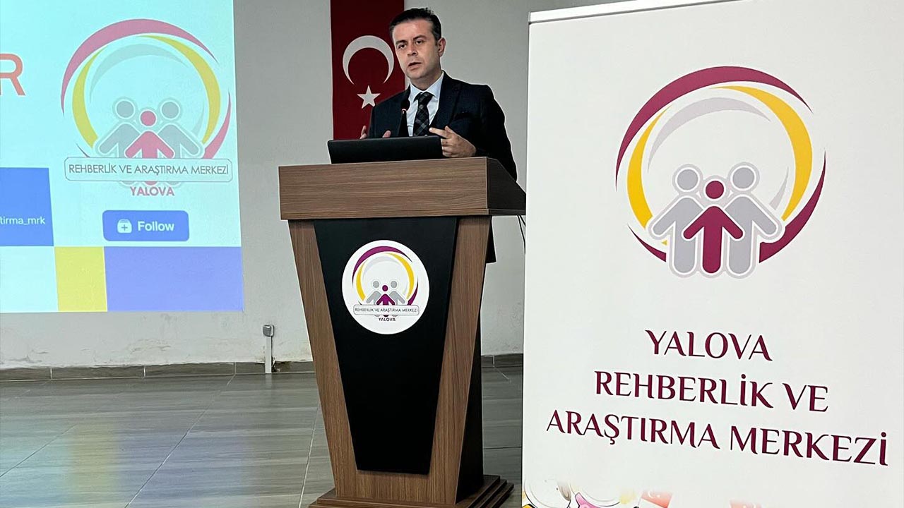 Yalova Il Milli Egitim Mudur Rehber Ogretmen Toplanti (3)