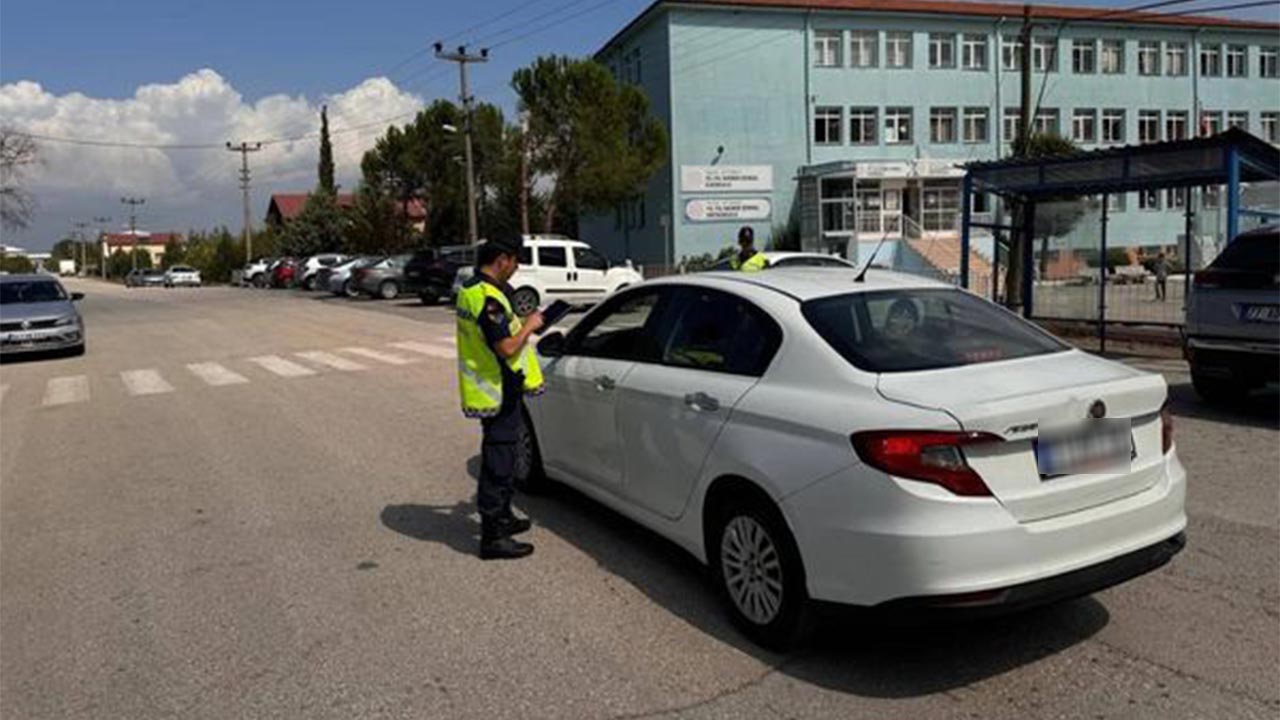 Yalova Valilik Il Emniyet Jandarma Okul Acilis Denetimler (1)