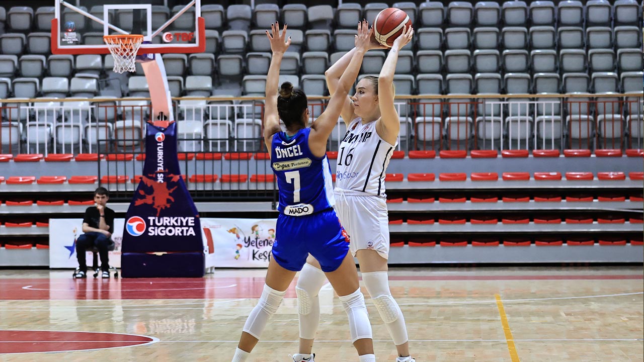 Yalova Vip Adana Maglubiyet Basketbol (1)