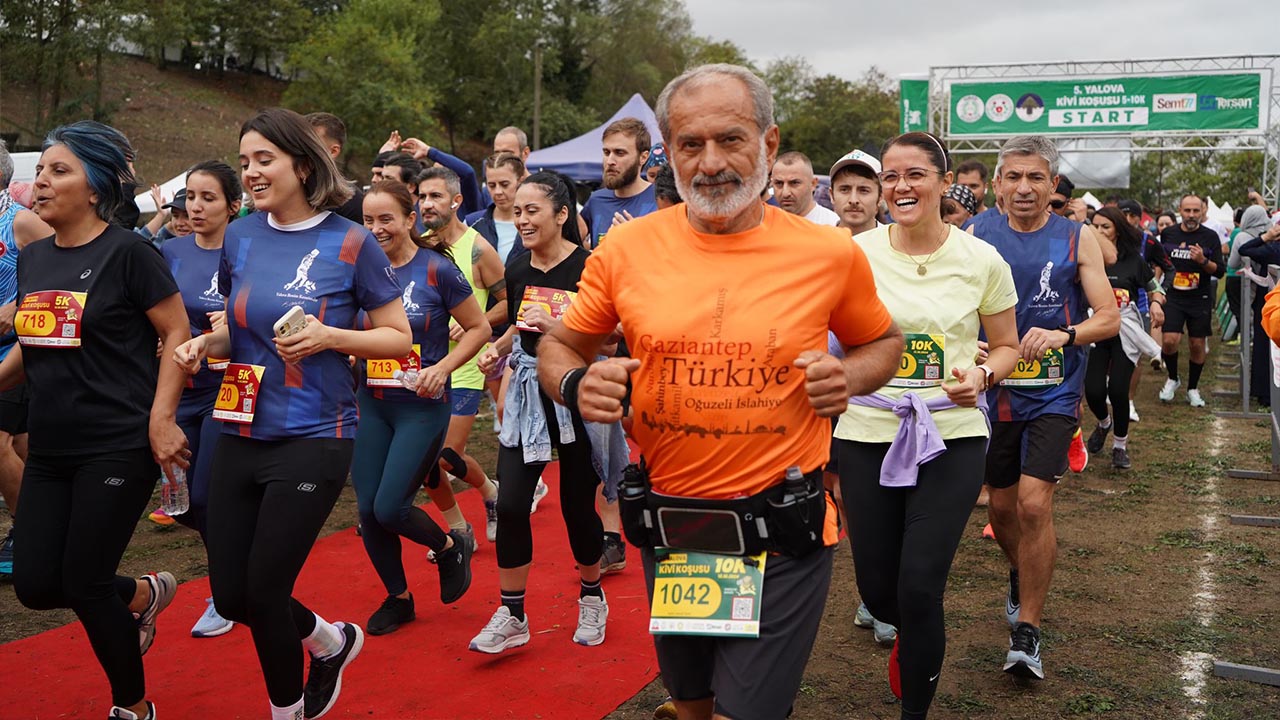 Yalova Subasi Kivi Festival Kosu Yaris Para Odul (5)