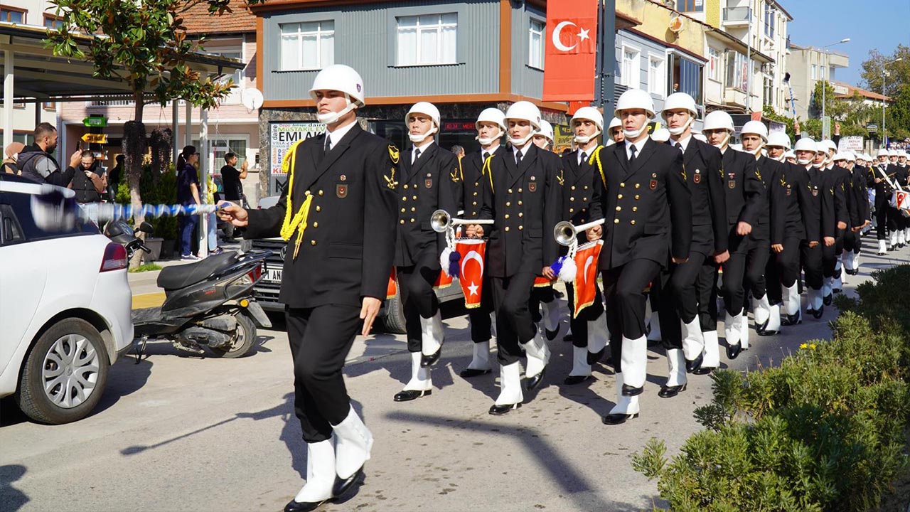 Yalova Altinova Belediye Cumhuriyet Bayram Kutlama (3)