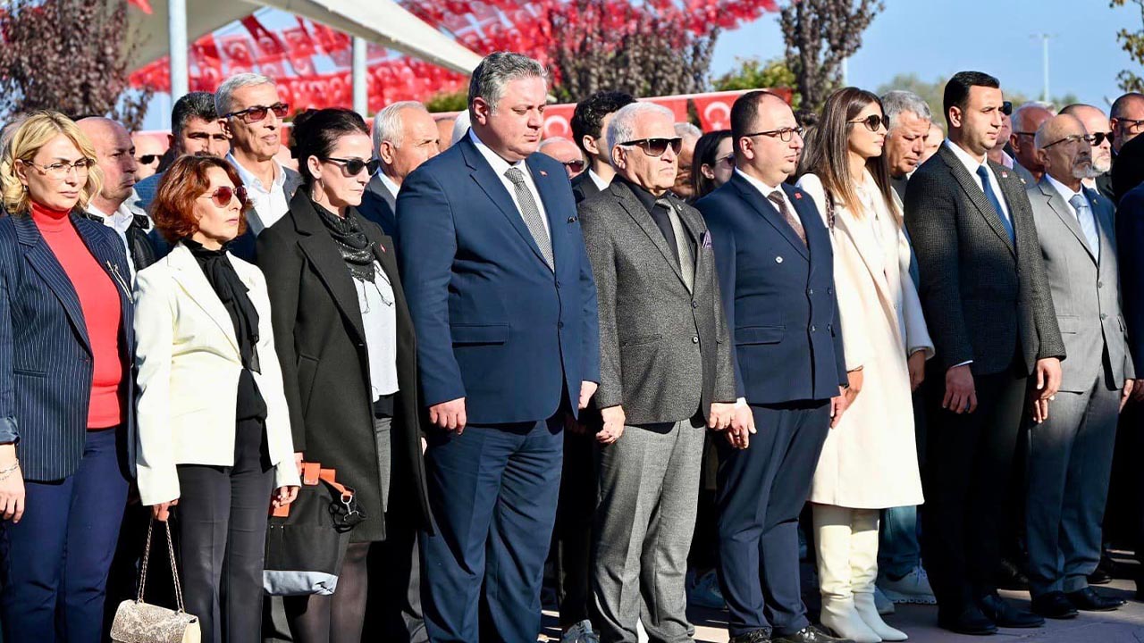 Yalova Chp Il Ilce Baskanlik Vekil Belediye Baskan Cumhuriyet Bayram Kutlama Program (3)