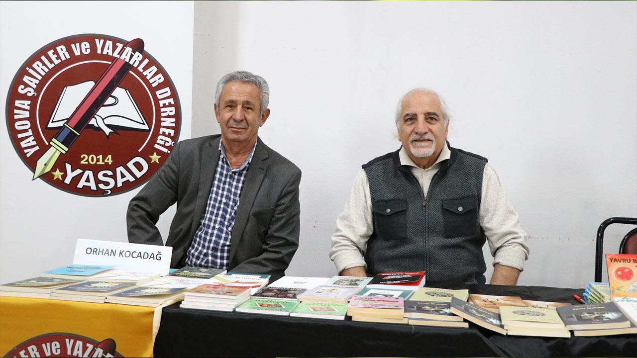 Yalova Ciftlikkoy Belediye Kitap Gunleri 9Bin Ogrenci (1)