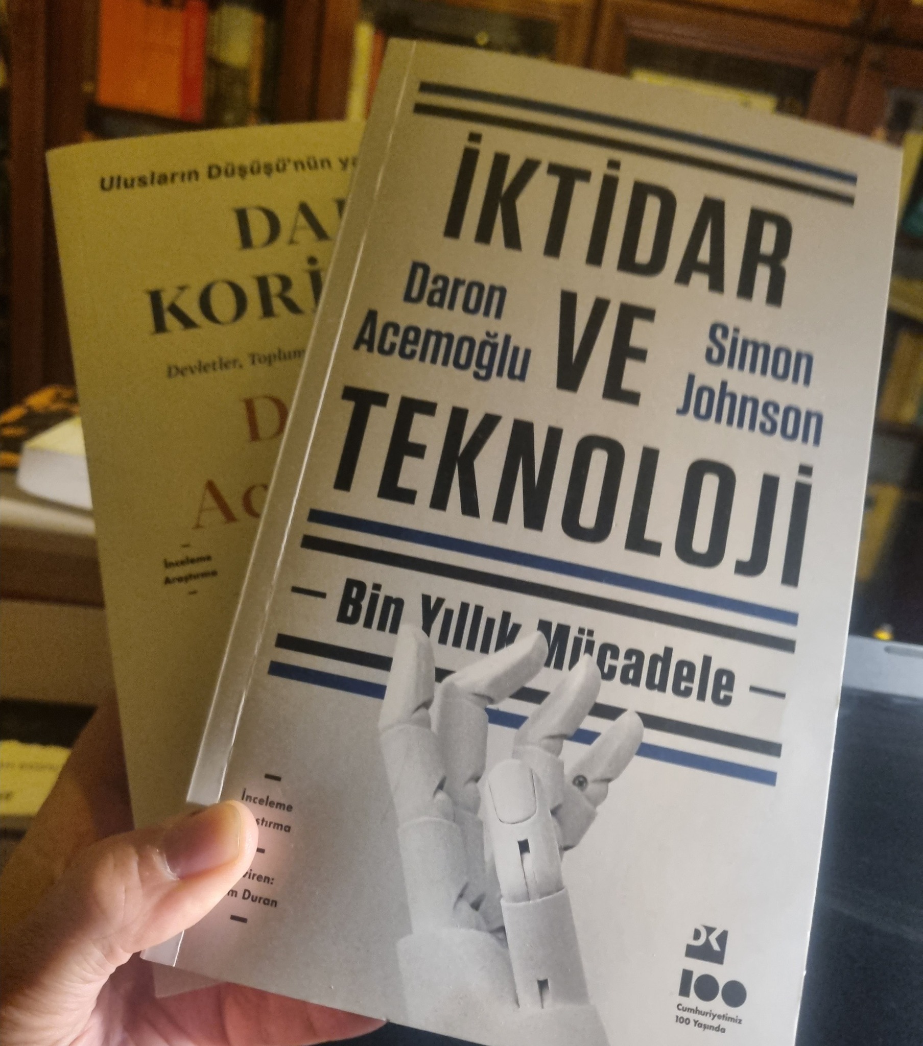 Yalova Eski Belediye Baskan Yazar Doran Acemoglu Nobel Ekonomi Odul (1)