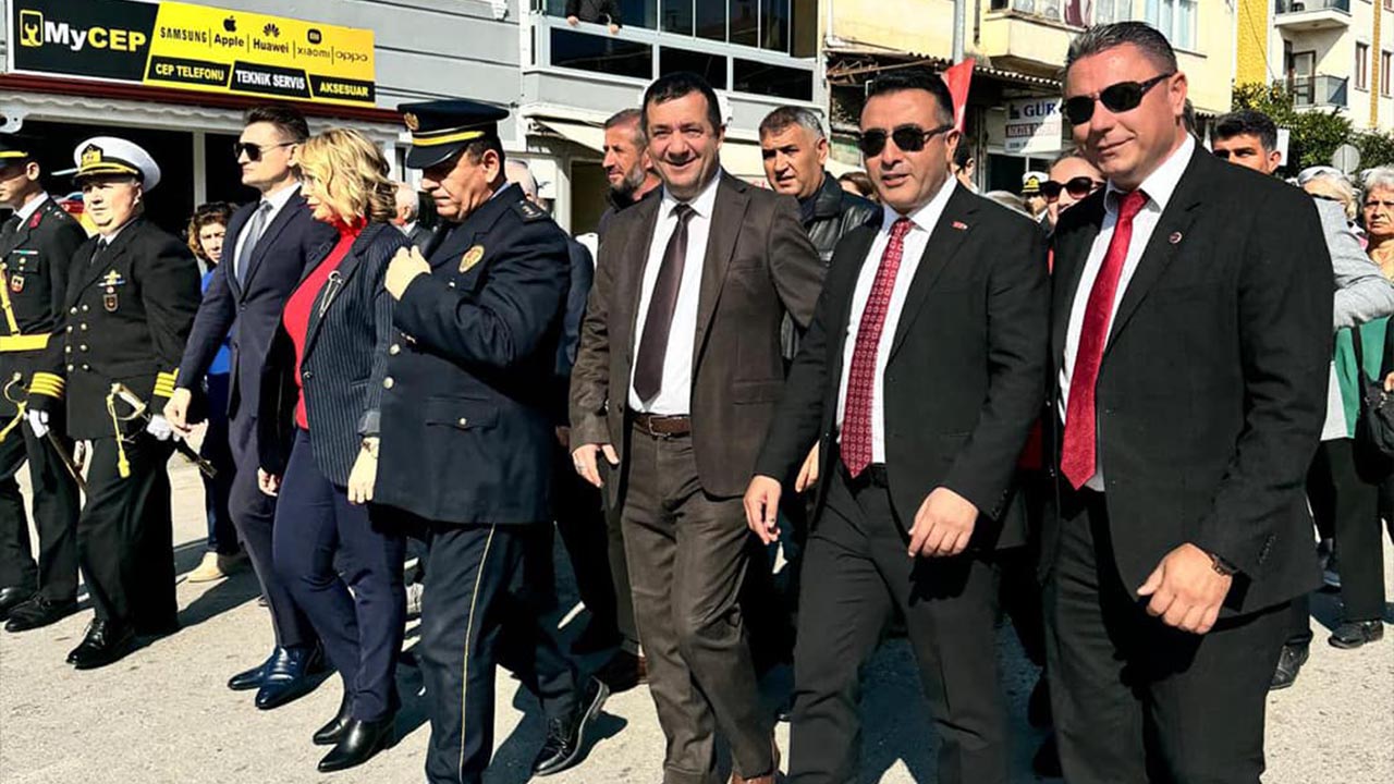 Yalova Tavsanli Belediye Cumhuriyet Bayram Cosku (3)