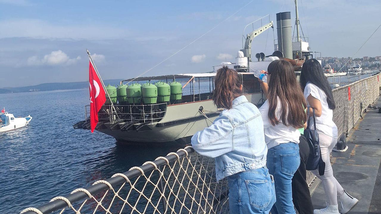 Yalova Aile Cocuk Merkezi Canakkale Gezi Tarih Kahraman (3)