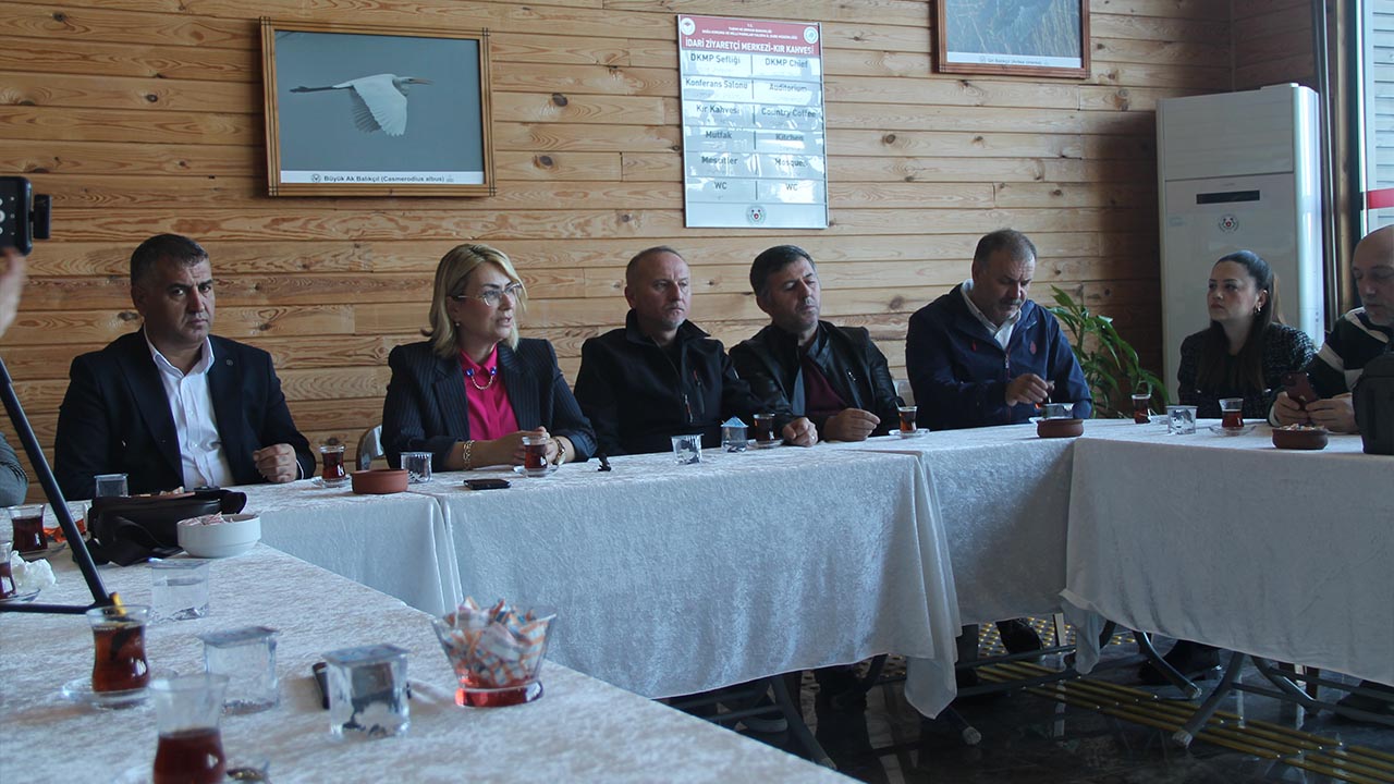 Yalova Altinoca Belediye Baskan Gazeteciler Gunu Kutlama Yesemin Fazlaca (3)