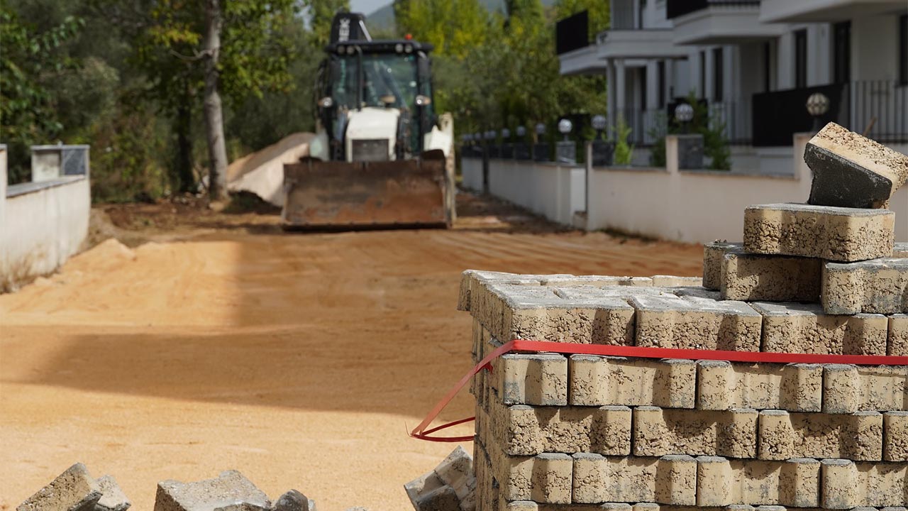 Yalova Armutlu Belediye Yol Parke Yapim (1)