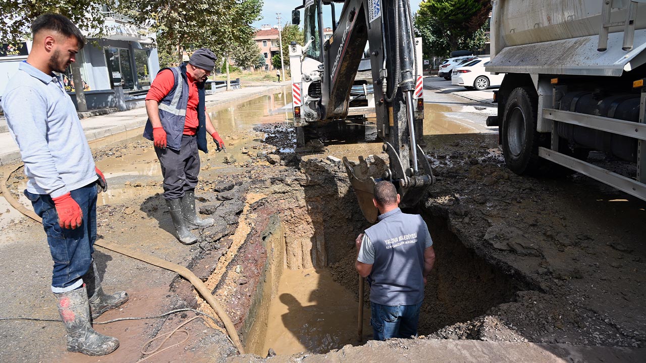 Yalova Belediye Su Hatti Ariza Mudahale (2)