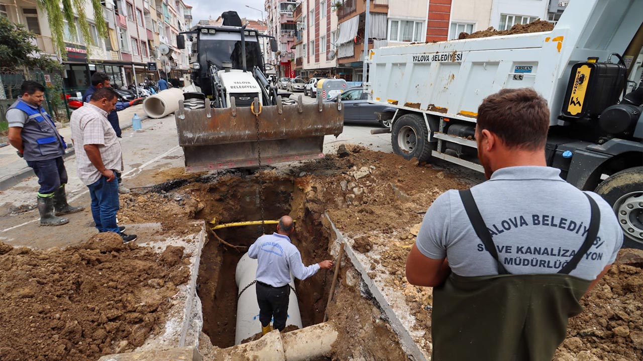 Yalova Belediye Suvari Sokak Calisma (3)