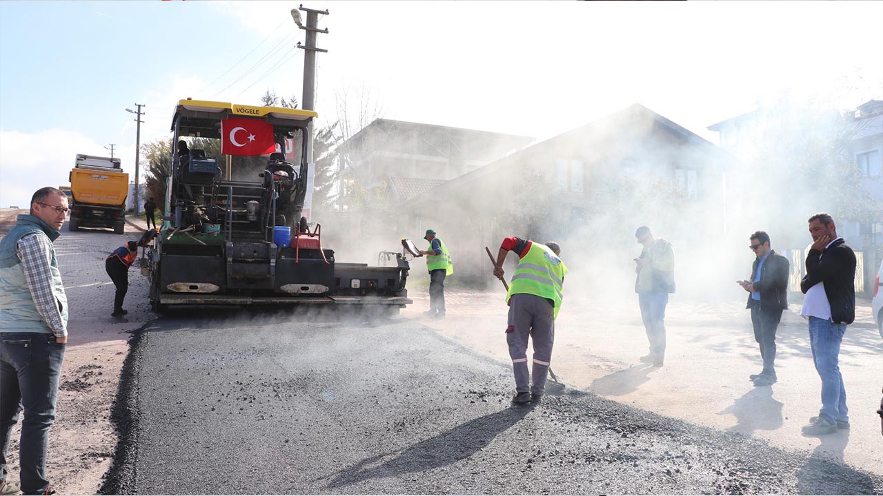 Yalova Ciftlikkoy Belediye Baskan Adil Yele Asfalt Calisma (1)