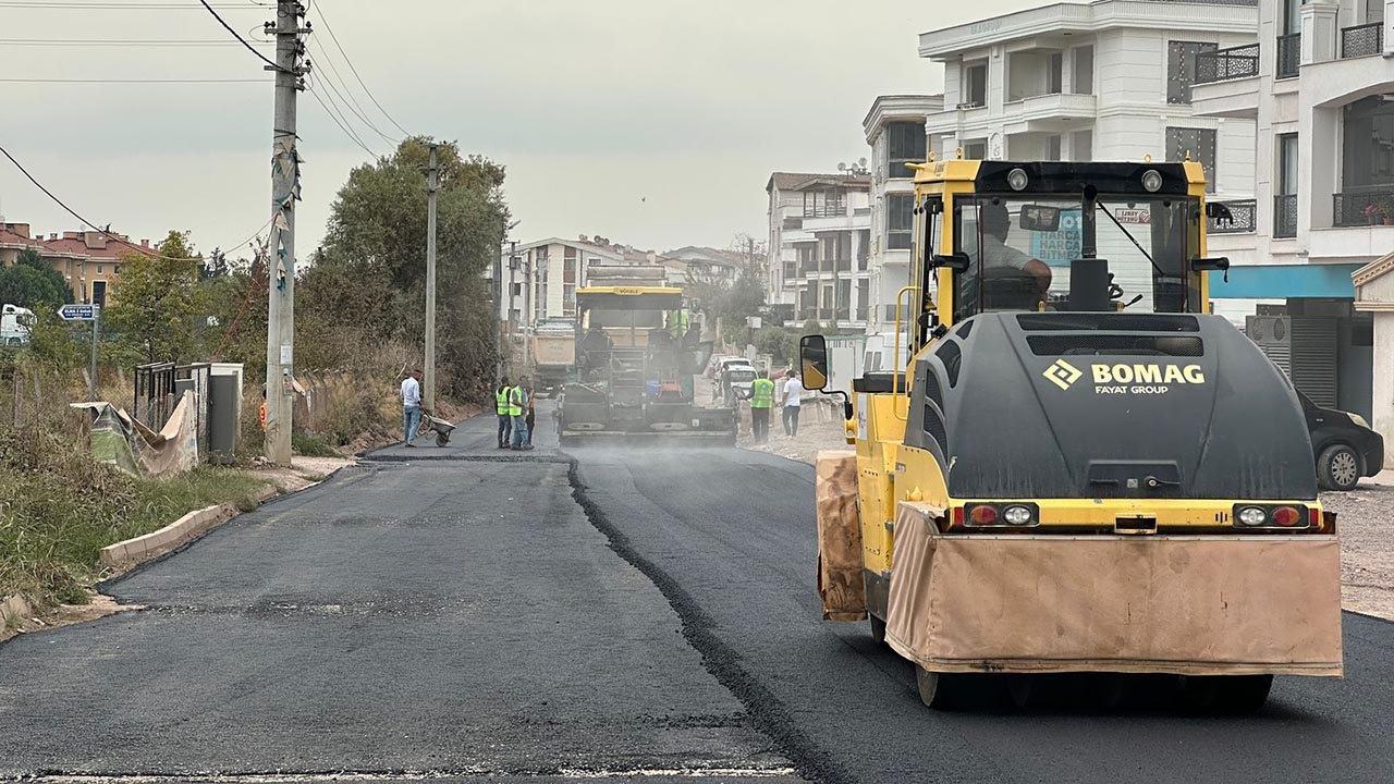 Yalova Ciftlikkoy Belediye Baskan Mujde Mehmet Akif Ersoy Yol Asfalt (3)