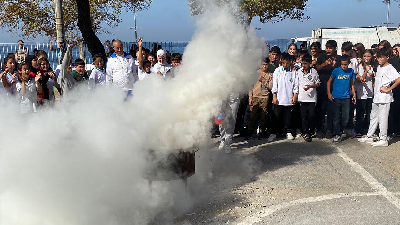 Yalova Cinarcik Itfaiye Yangin Egitim Ilkokul Ogrenci (3)