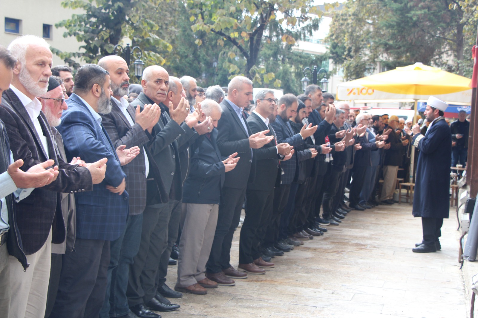 Yalova Gonulder Platformu Yahya Sinvar Cenaze Namaz (6)