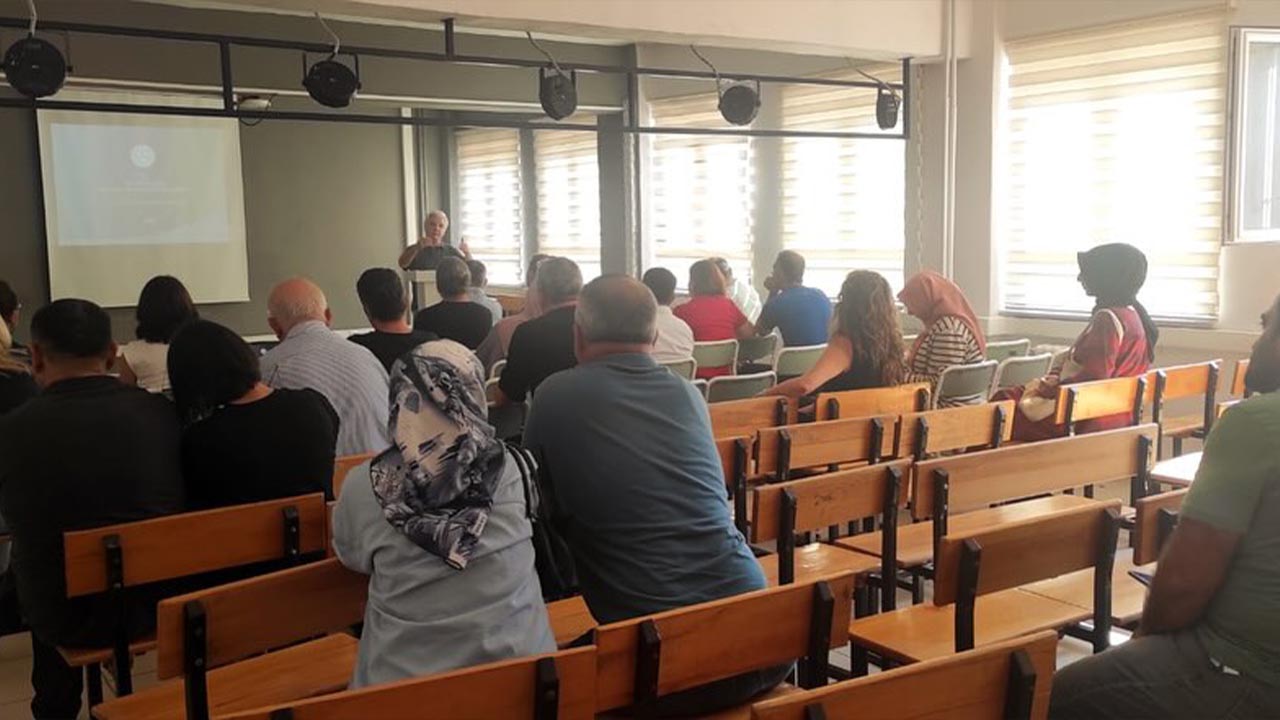 Yalova Guzel Sanatlar Lisesi 9 Sinif Ogrenci Veli Toplanti (1)