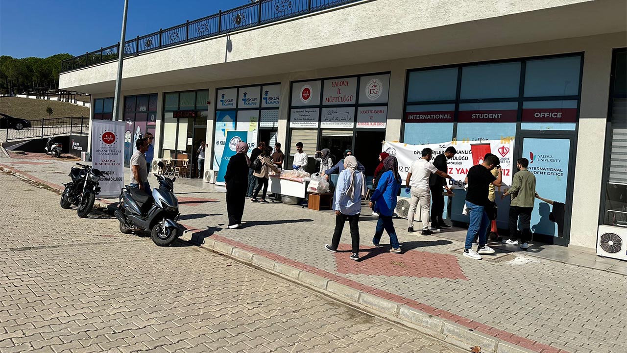 Yalova Il Muftuluk Universite Ogrenci Corba Ikram Yeni Donem (1)