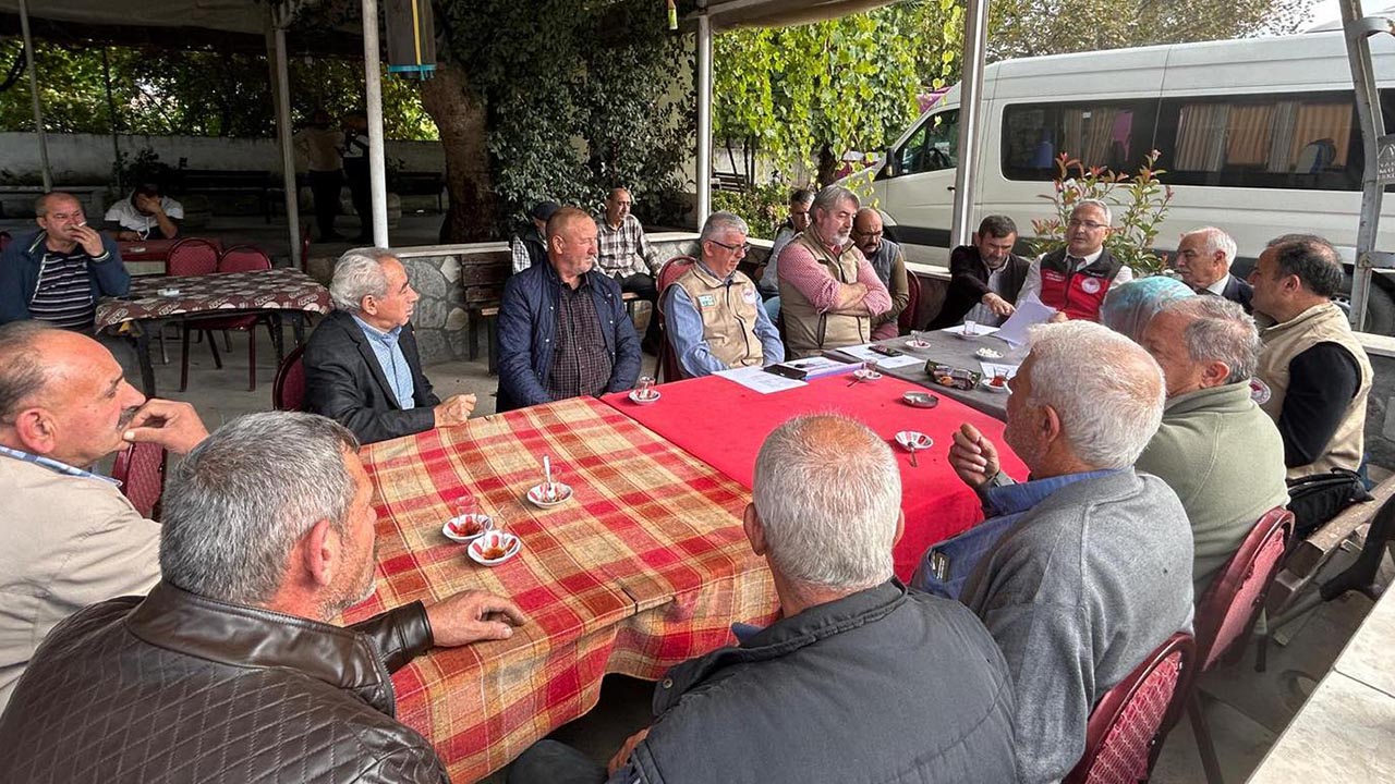 Yalova Il Tarim Orman Mudurluk Bakanlik Yeni Uretim Model Ciftci Vatandas Halk Bulusma Bilgilendirme (7)