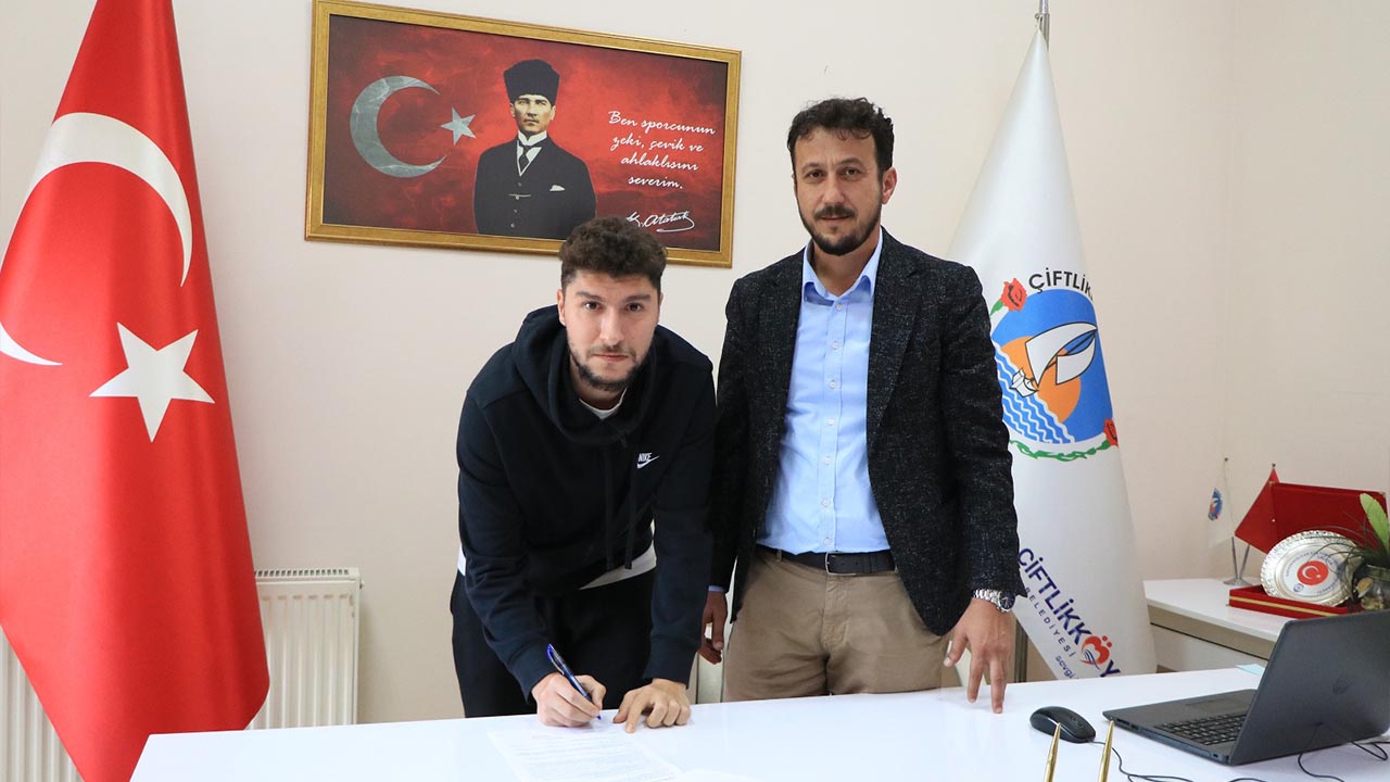 Yalova Ciftlikkoy Belediyespor Dort Transfer Spor (2)