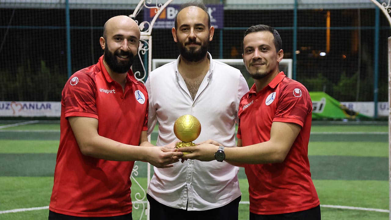 Yalova Sirketler Kupa Winner Sports Yaz Ligi Sampiyon Mariner Muhendislik (3)