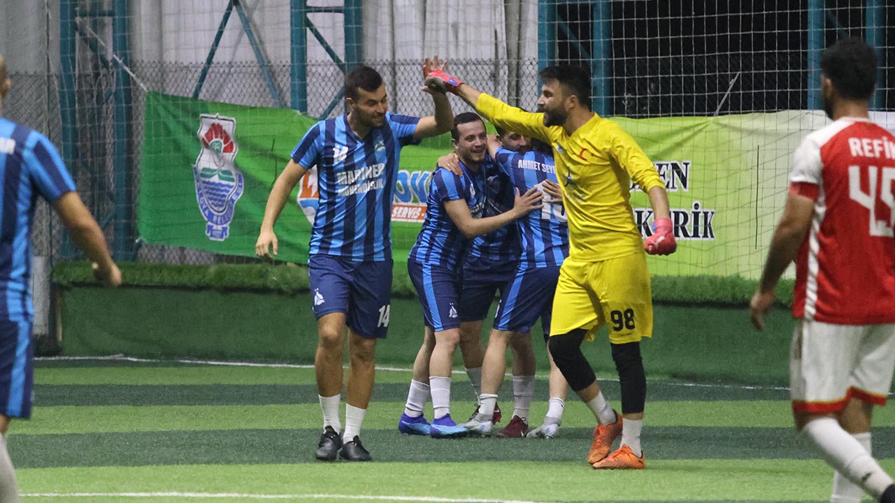 Yalova Sirketler Kupa Winner Sports Yaz Ligi Sampiyon Mariner Muhendislik (9)