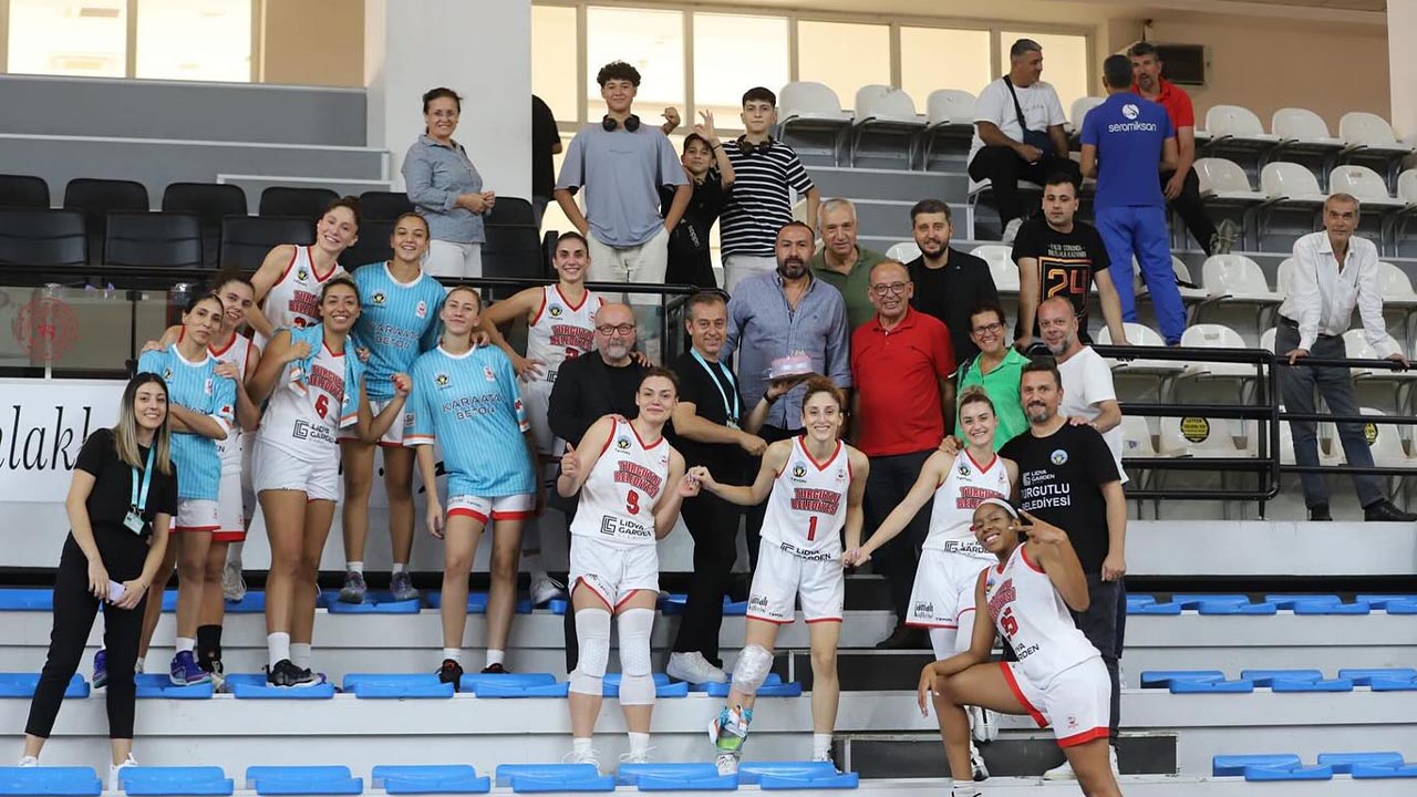 Yalova Vip Manisa Maglubiyet Basketbol Kadin (3)