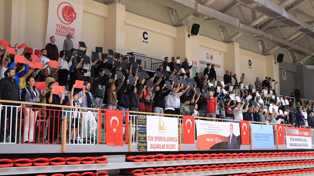 Yalova Voleybol Ciftlikkoy Belediyespor Sultan Orhaniye (2)