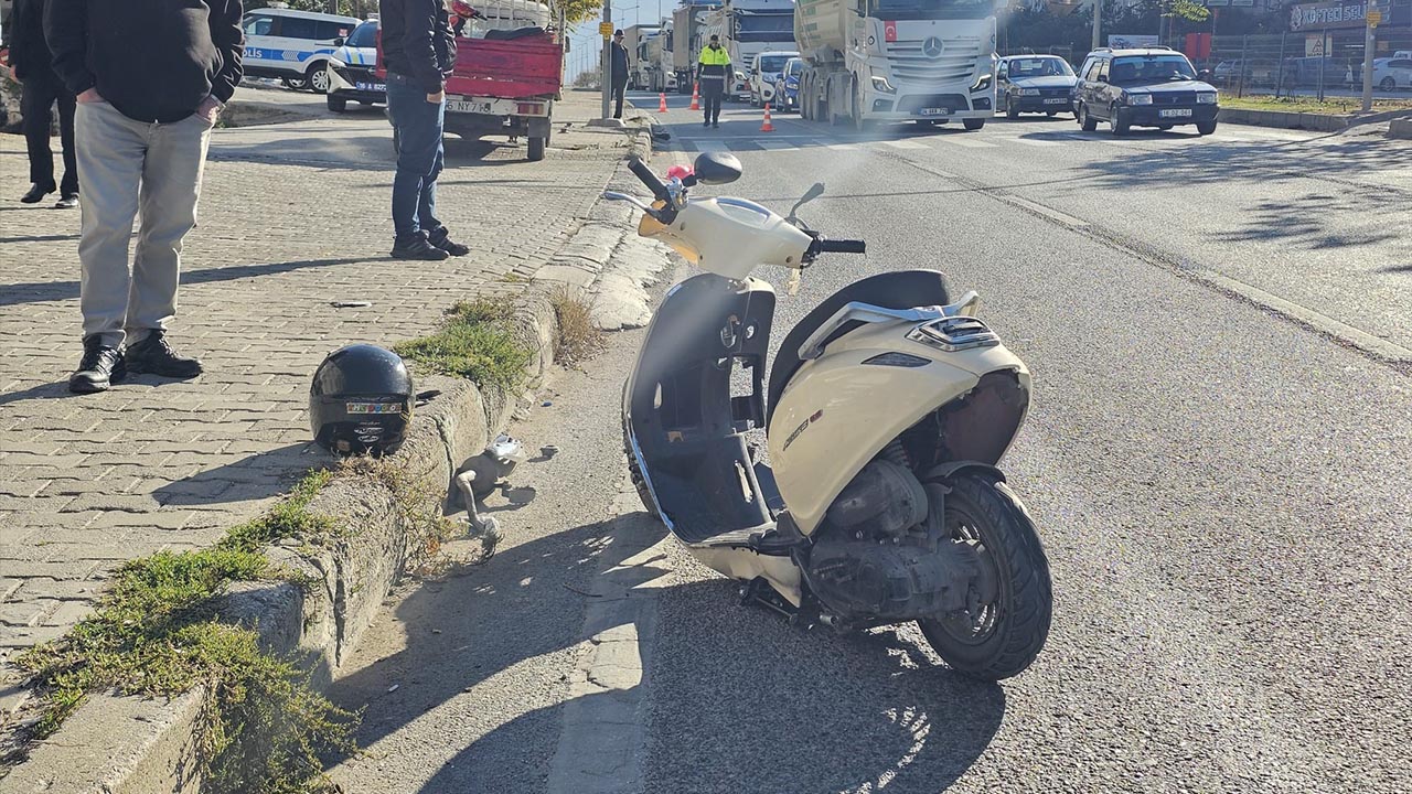 Yalova Bursa Orhangazi Karayolu Motosiklet Kaza Yarali (4)