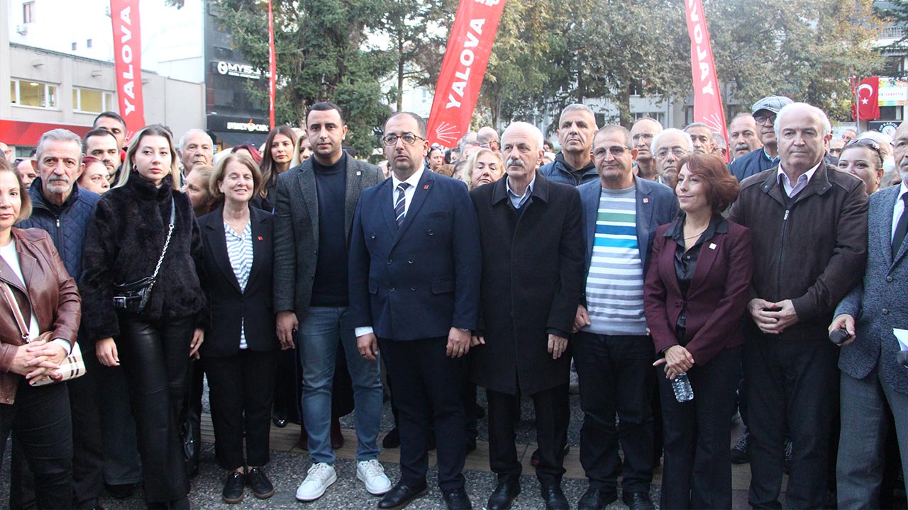 Yalova Chp Il Teskilat Basin Aciklama Esenyurt Belediye Baskan Kayyum Tutuklama Karar Protesto (3)