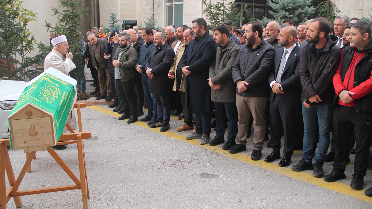 Yalova Il Genel Meclis Baskan Baba Cenaze Toren Kadikoy Cami Mezarlik (4)