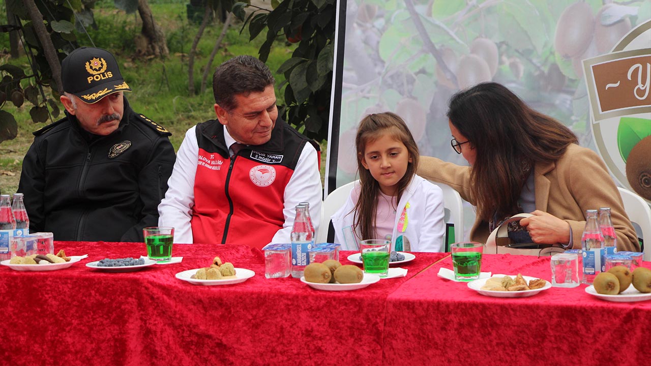 Yalova Subasi Kivi Hasat Vali Belediye Baskanlar Kurum Mudurler Haber (24)