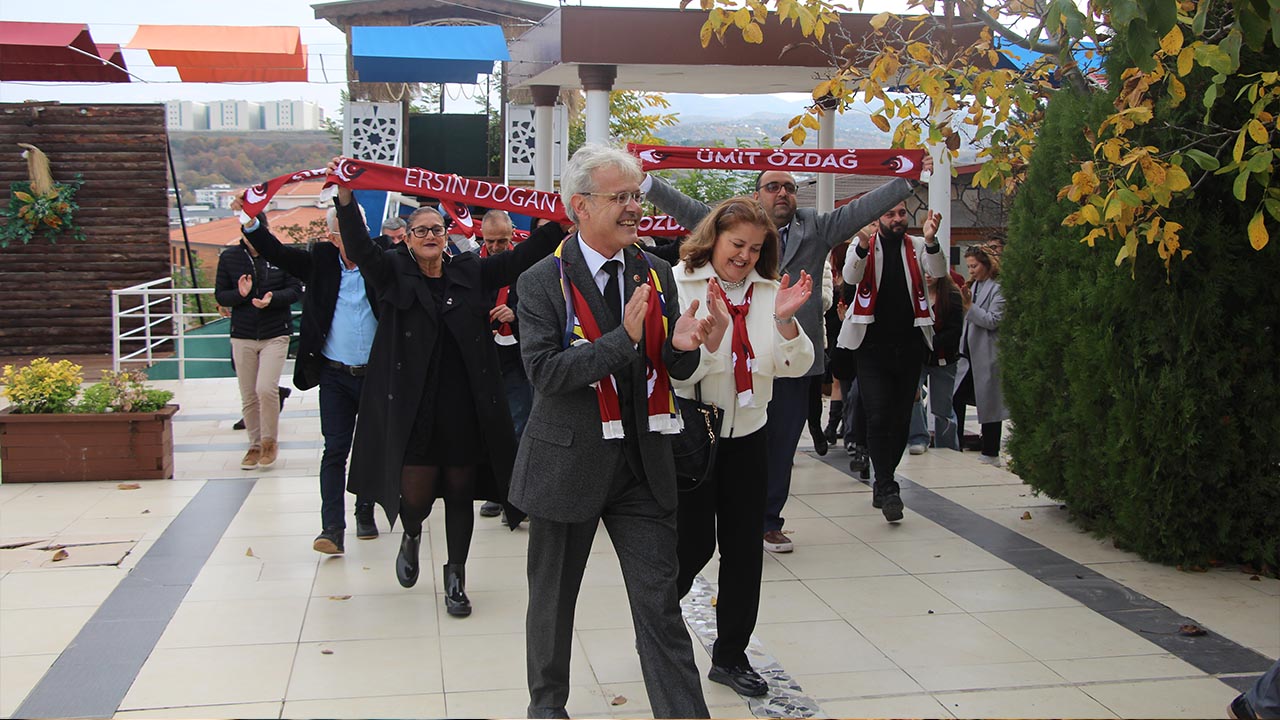 Yalova Zafer Parti Olagan Kongre Il Baskanlik Secim (1)