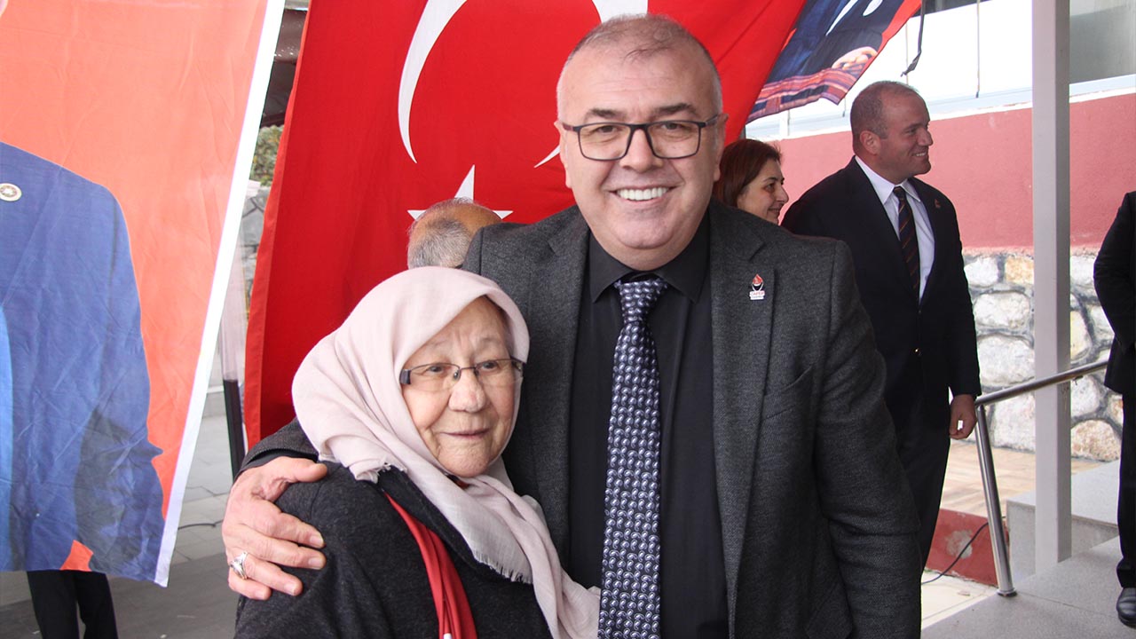 Yalova Zafer Parti Olagan Kongre Il Baskanlik Secim (14)