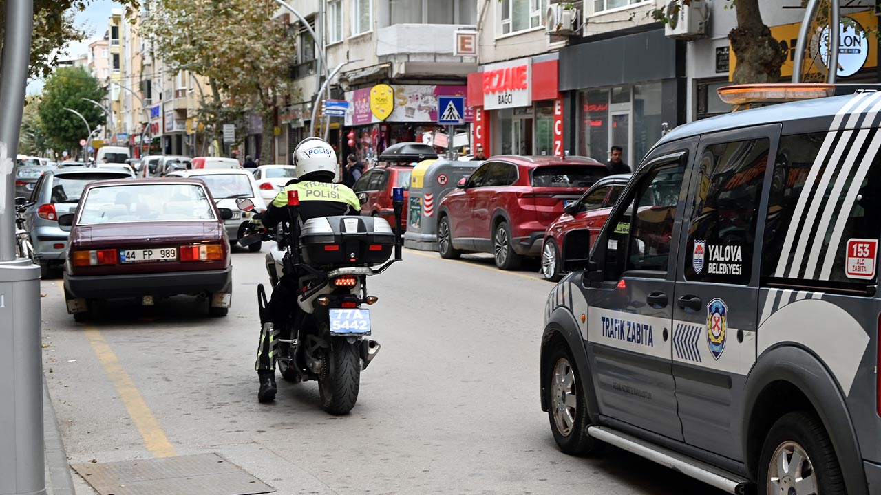 Yalova Belediye Yasak Park Emniyet Zabita Ortak Denetim Trafik (2)