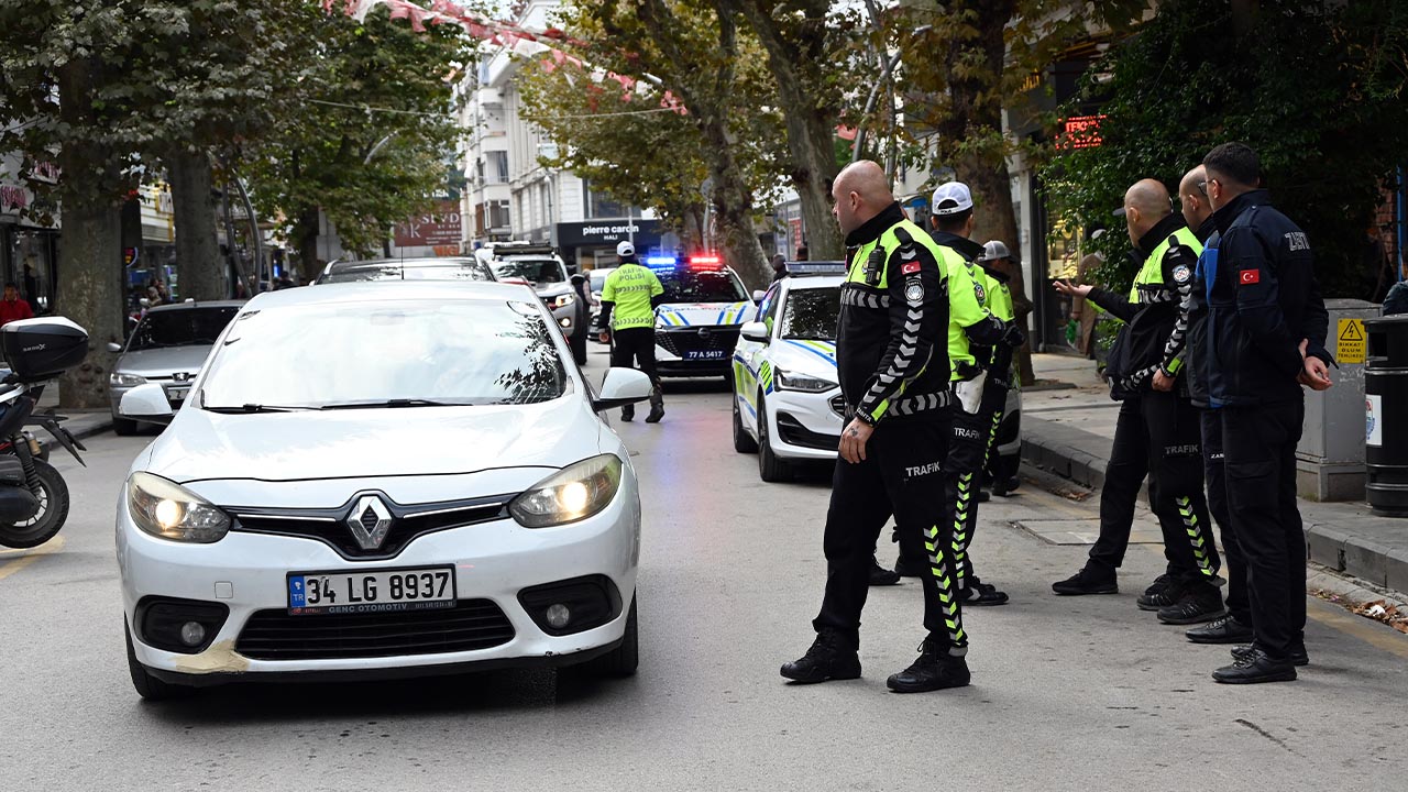 Yalova Belediye Yasak Park Emniyet Zabita Ortak Denetim Trafik (4)