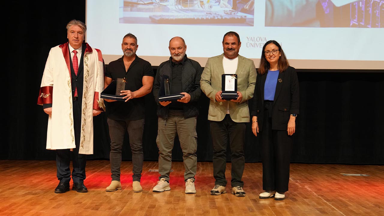 Yalova Universite Akademik Yil Acilis Toren (4)