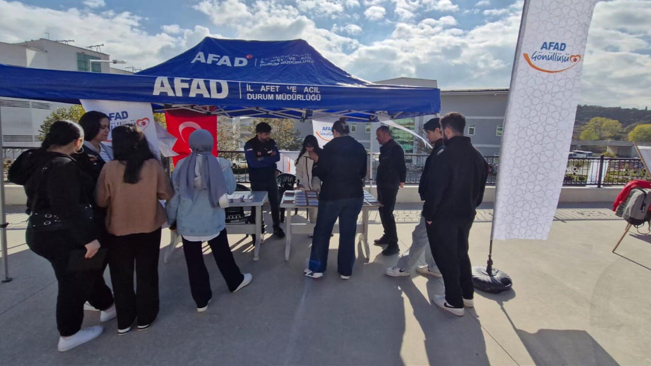 Yalova Afad Deprem Universite Stant Ilgi (3)