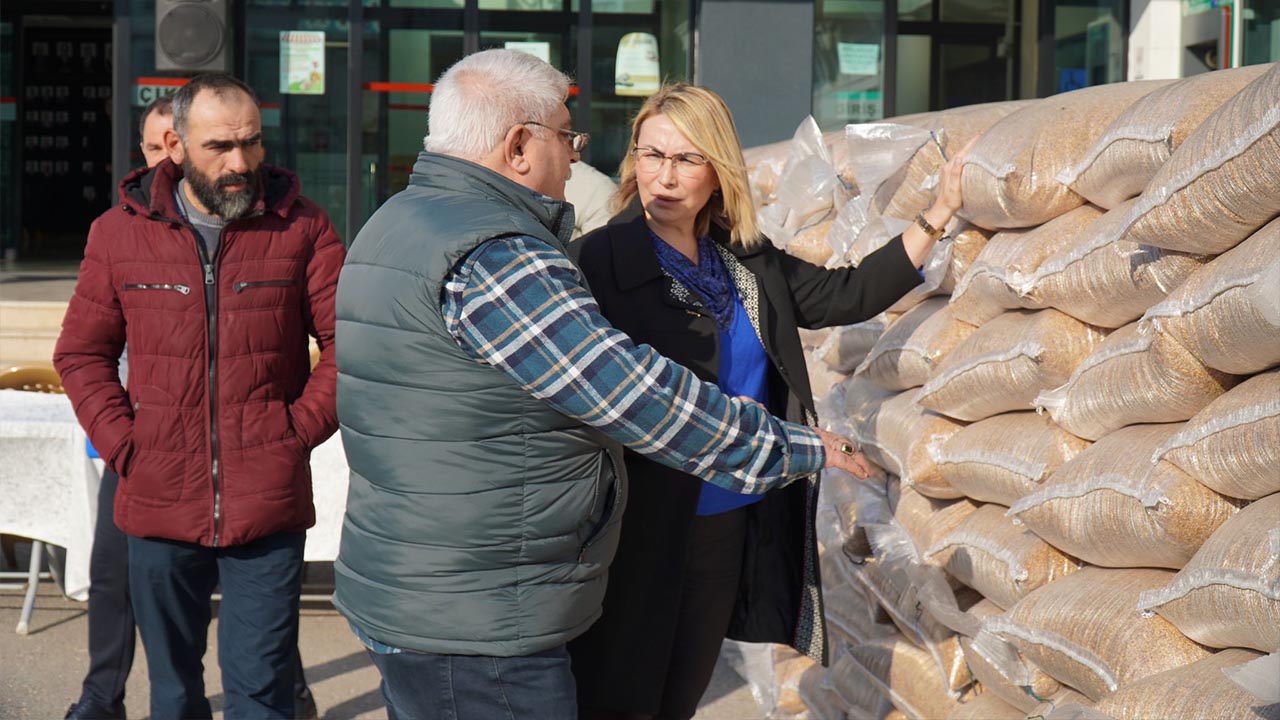 Yalova Altinova Belediye Baskan Ziraat Oda Ciftci Tohum (3)