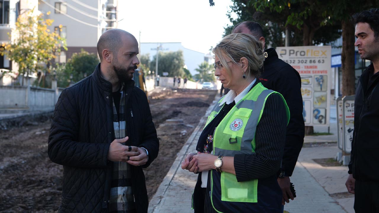 Yalova Altinova Cumhuryet Mahalle Asbestli Su Boru Degisim Calisma Belediye Baskan (3)