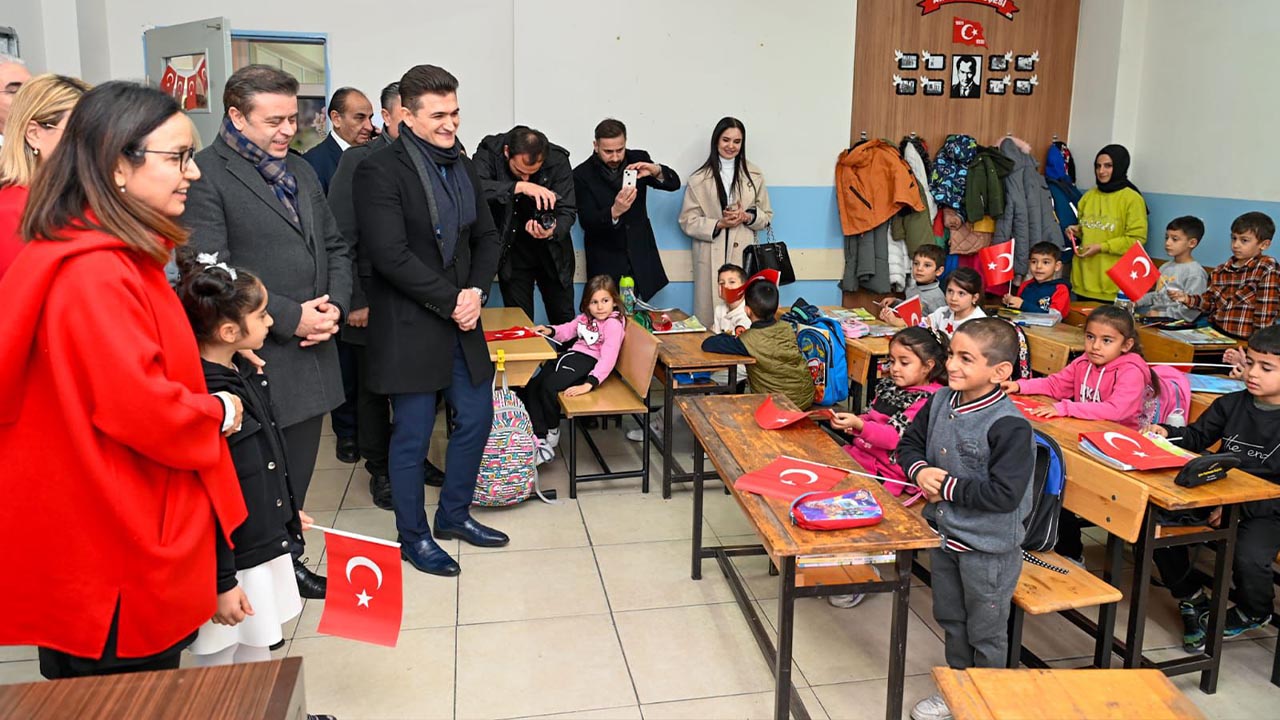 Yalova Altinova Subasi Kaytazdere Vali Kaymakam Belediye Baskan Lise Ilkokul Acilis Toren (2)