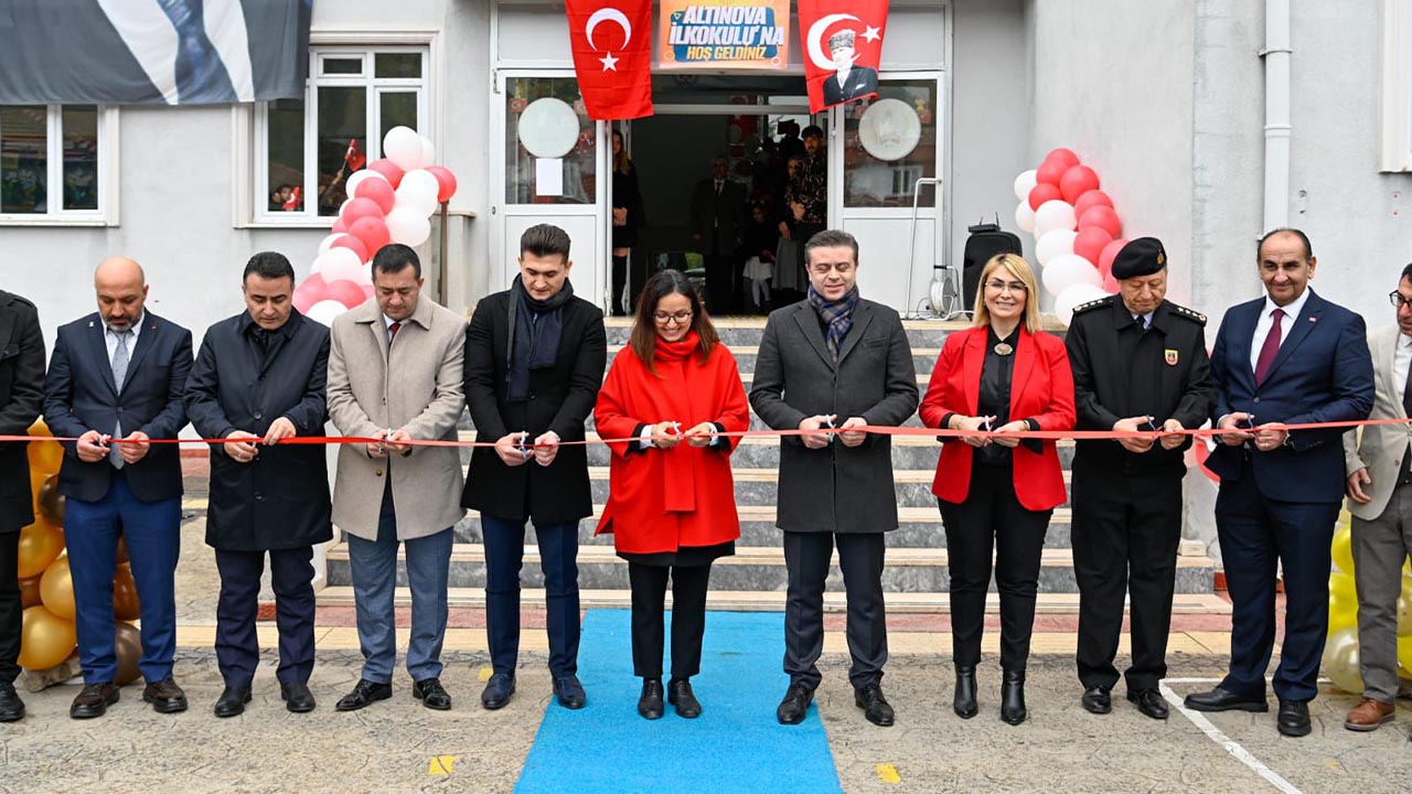 Yalova Altinova Subasi Kaytazdere Vali Kaymakam Belediye Baskan Lise Ilkokul Acilis Toren (7)