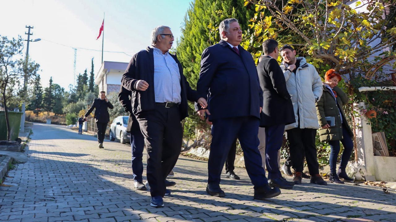 Yalova Belediye Baskan Baglarbasi Bayraktepe Mahalle Muhtar Vatandas (3)