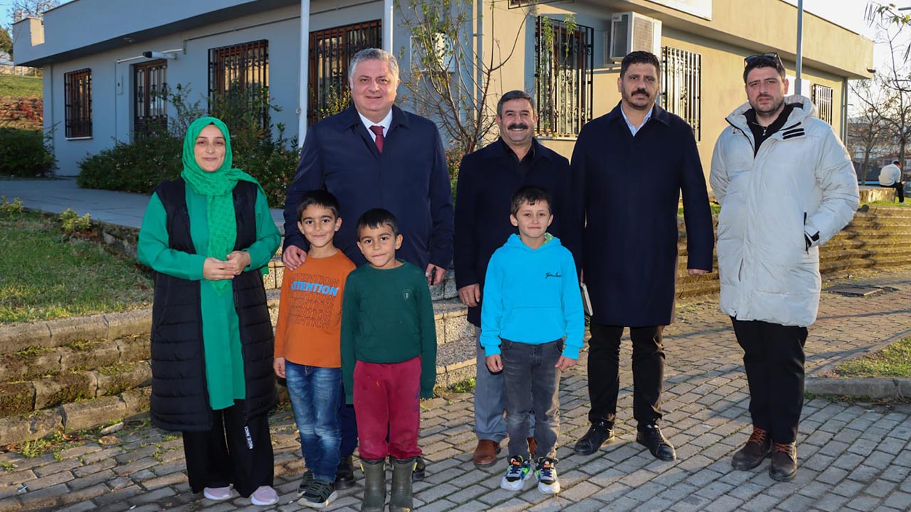 Yalova Belediye Baskan Baglarbasi Bayraktepe Mahalle Muhtar Vatandas (7)