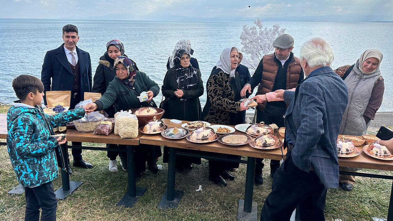 Yalova Belediye Baskan Yardimci Mesut Tutug Memleket Bitlis Tanitim (1)