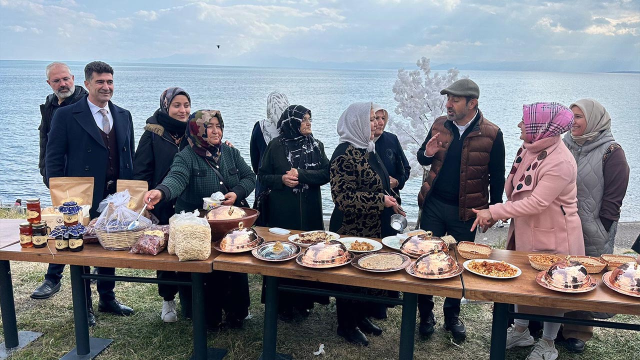 Yalova Belediye Baskan Yardimci Mesut Tutug Memleket Bitlis Tanitim (3)