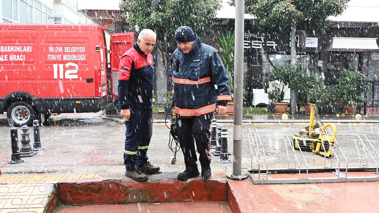 Yalova Belediye Lodos Yagis Kotu Hava Kosullar Personel Teyakkuz Calisma (5)