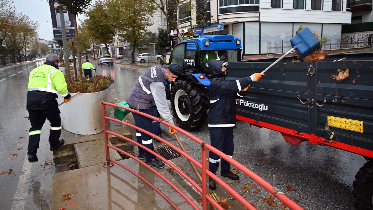 Yalova Belediye Saganak Yagis Personel Calisma Tesekkur (4)-1