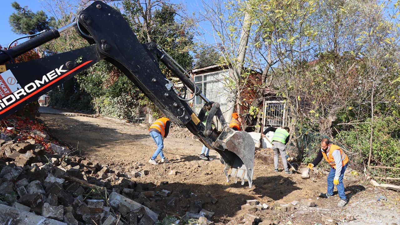 Yalova Belediye Sansar Sokak Calisma Bakim Onarim (3)