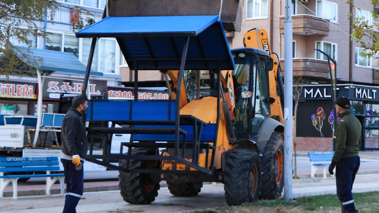 Yalova Ciftlikkoy Belediye Baskan Adil Yele Ilce Calisma Sokak Cadde (1)